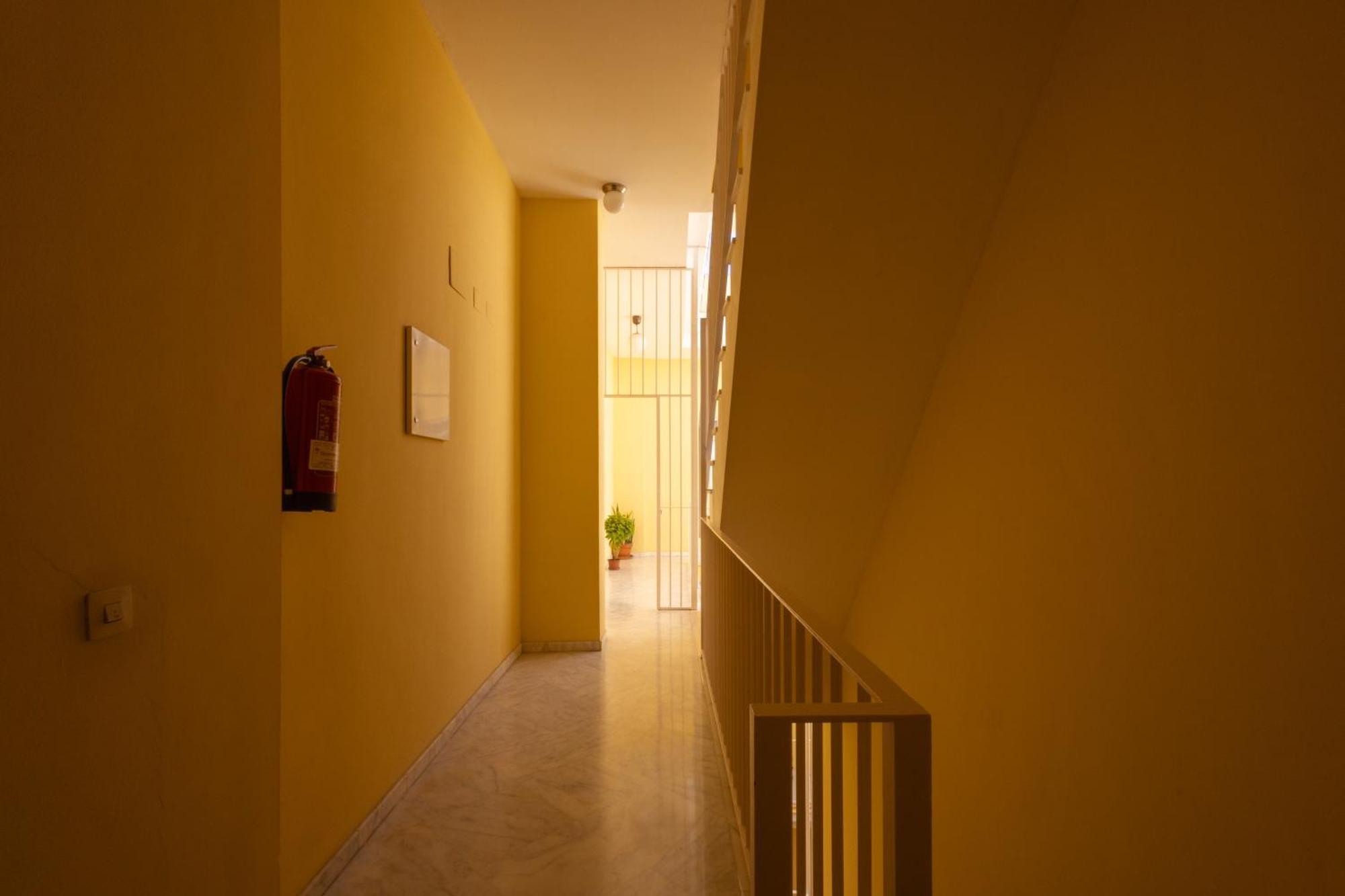 Apartamento Acogedor En Triana セビリア エクステリア 写真