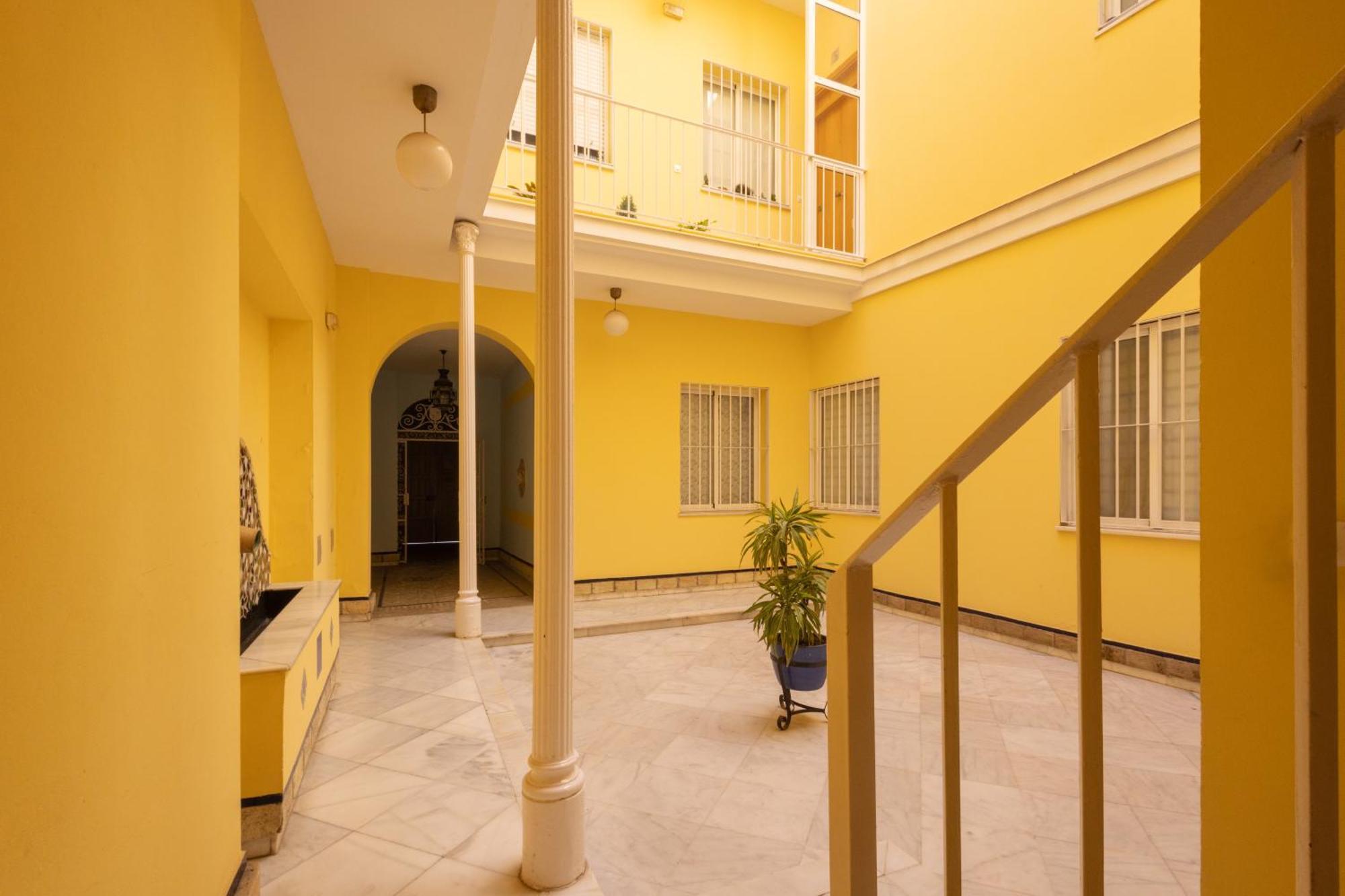 Apartamento Acogedor En Triana セビリア エクステリア 写真